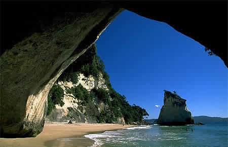 Discover the incredible sights of New Zealand